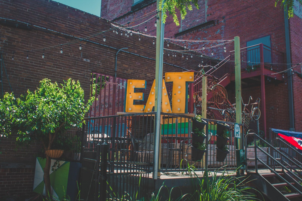 Eatery near the Brickyard in Wichita