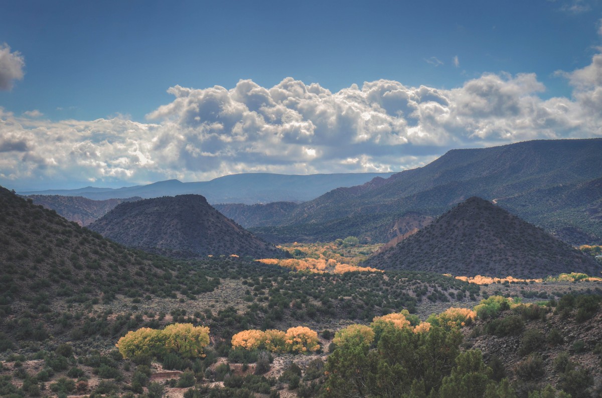 9 Enchanting Books Set In New Mexico