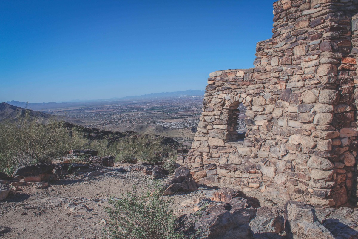 Dobbins Lookout at South Mountain Preserve