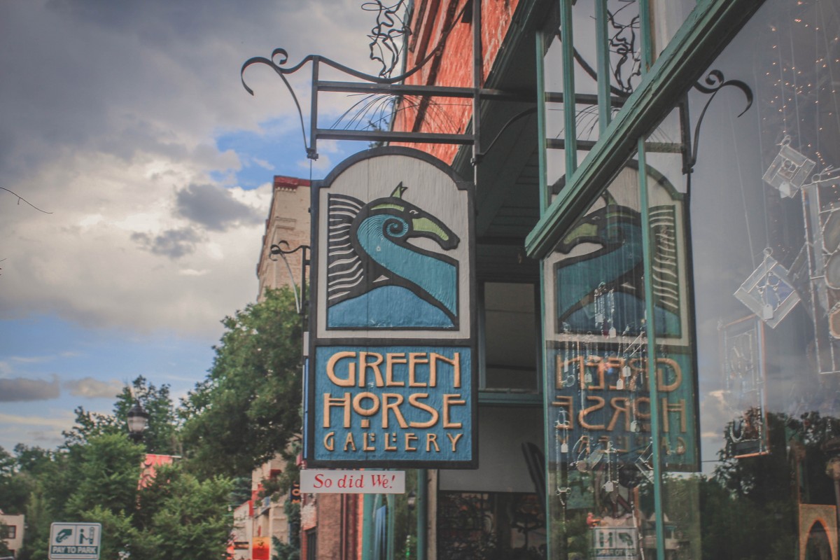 Things To Do In Manitou Springs - Green Horse Gallery (8)