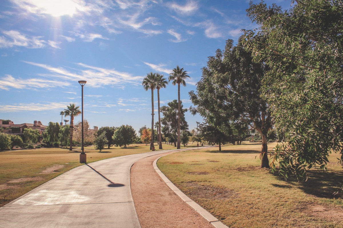 Walking path of Camelback Park, one of the best parks in Scottsdale