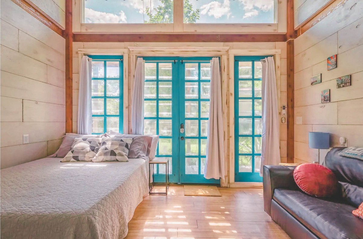 Airbnbs in Austin: Charming South Austin Studio
