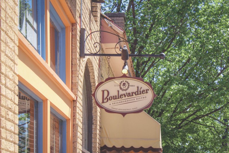 best restaurants in Bishop Arts District featured