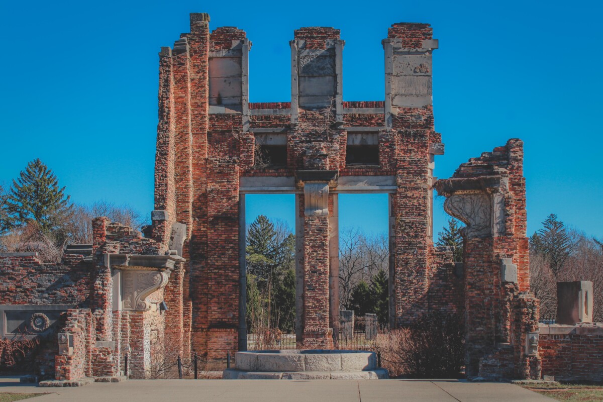 underrated things to do in Indianapolis: Holliday Park Ruins