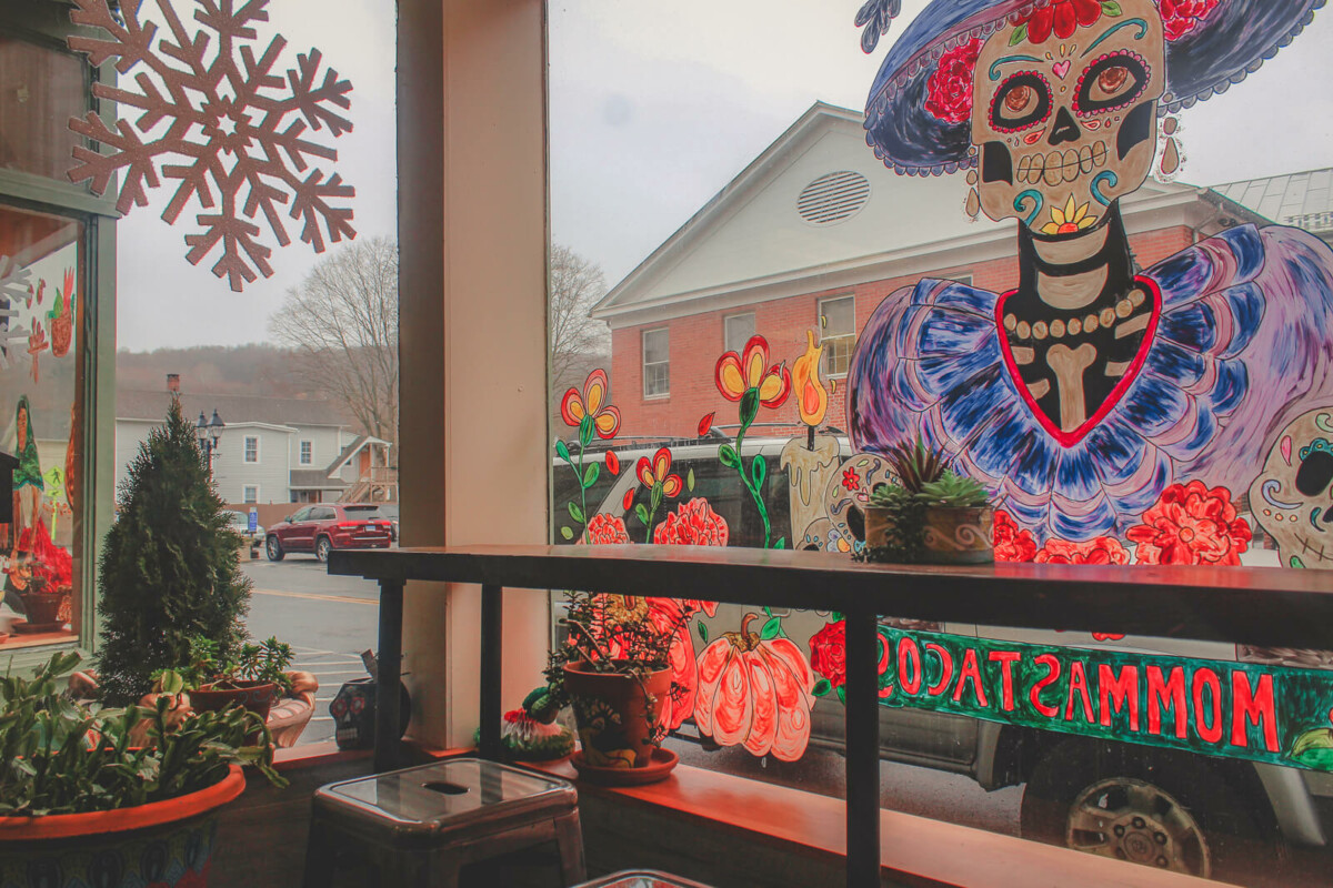 window counter display of Momma's Tacos, one of the best restaurants in New Milford for lunch