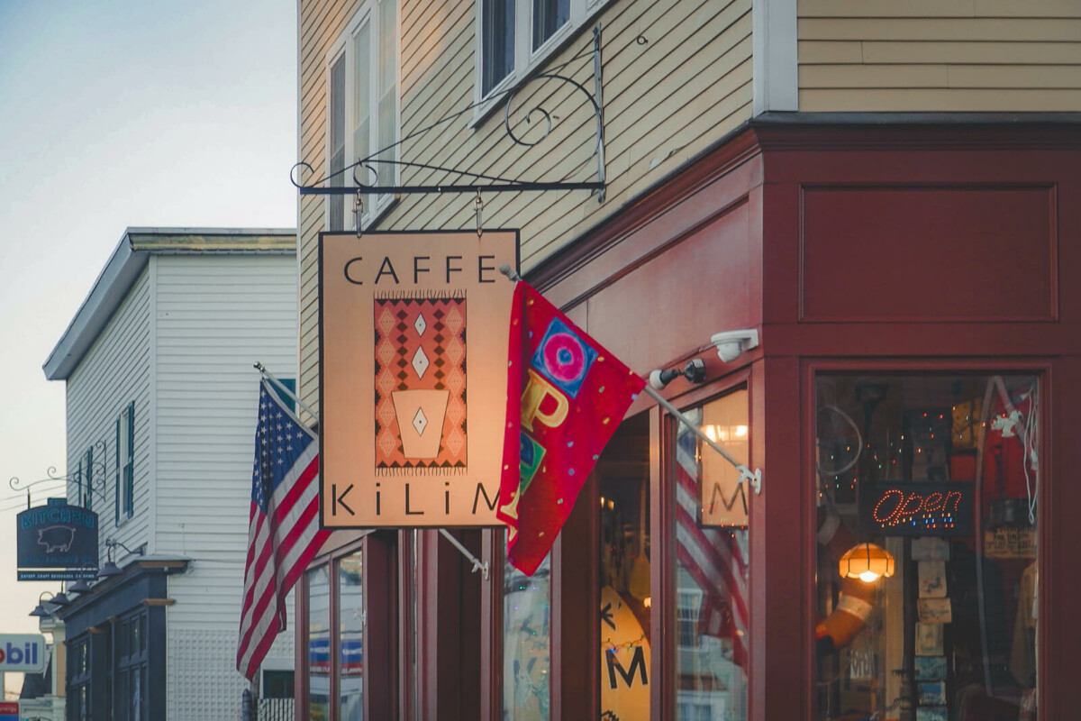 recognizable coffee shops in Portsmouth NH 