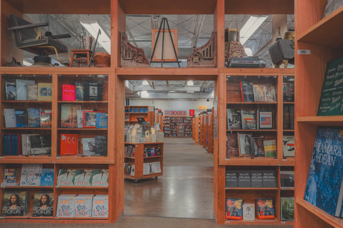 Half Price Books, one of the best used bookstore in Dallas and the biggest bookstore in Dallas
